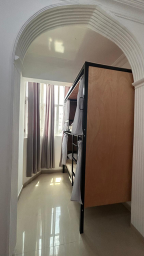 Others 2, Basil Hostel, Seeb
