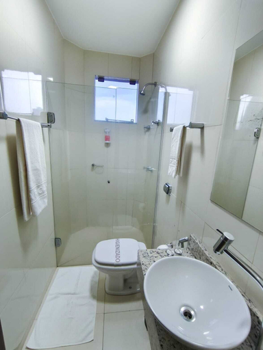 Bathroom 3, Arca's Hotel Umuarama, Umuarama