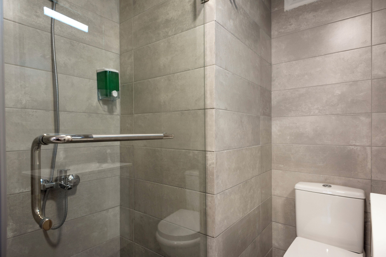 Bathroom 2, Garage Studio in Mar Mikhael, Beirut