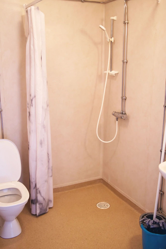 Bathroom 5, hälleviks camping, Sölvesborg