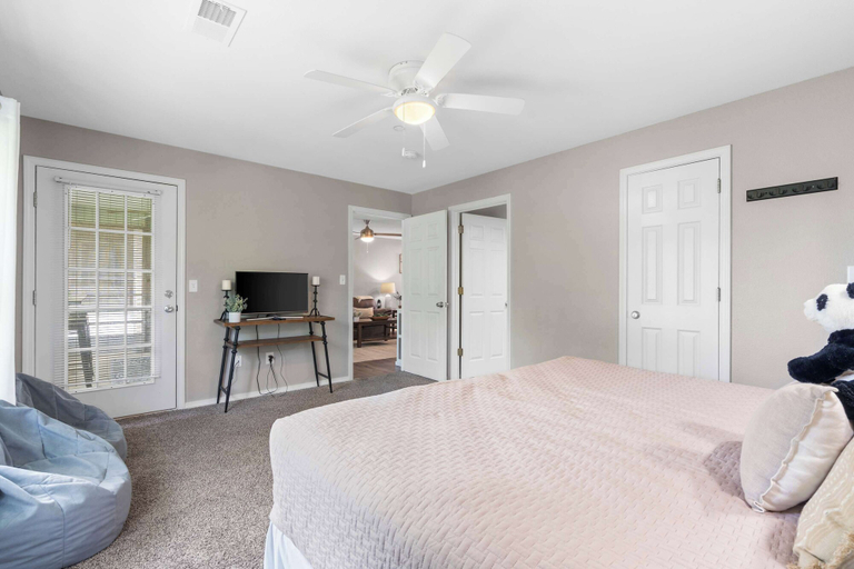 Bedroom 2, Lakeside Bliss Retreat 2 BDR, Taney