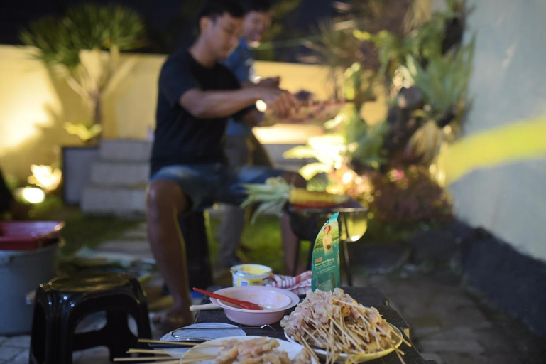 Food & Drinks 4, Villa SKY Jade, Malang