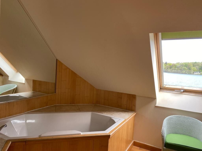 Bathroom 3, Portsonachan Hotel, Argyll and Bute