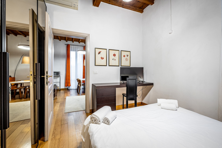 Bedroom 2, YiD Lungarno Cellini retreat, Florence