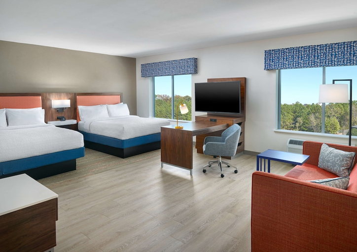 Bedroom 2, Hampton Inn & Suites Fultondale Birmingham I 65, AL, Jefferson