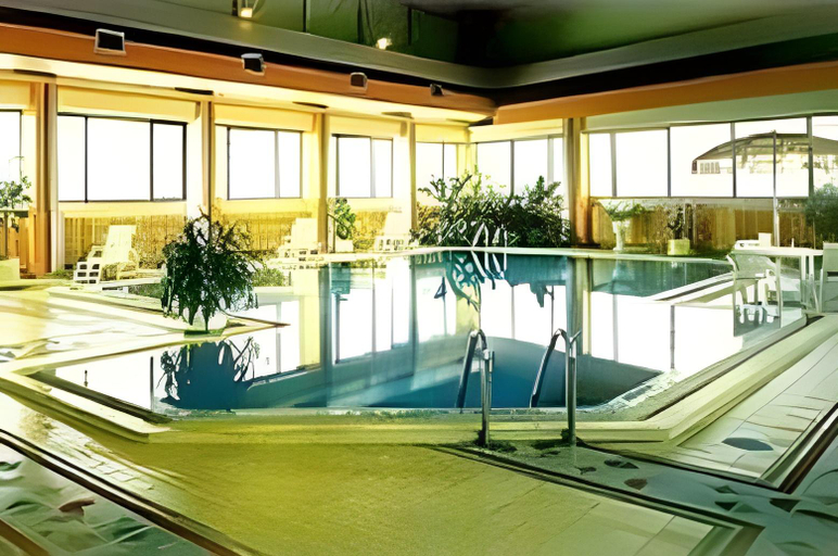 Sport & Beauty 2, Yuyang Riverview Hotel, Beijing