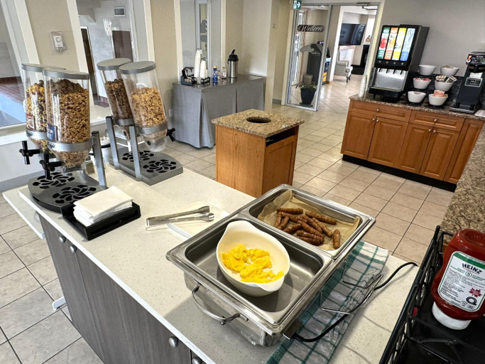 Food & Drinks 5, Western Budget Whitecourt 1 & 2, Division No. 13