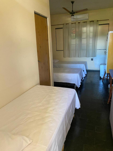 Bedroom 2, Falcon Hotel, Bauru