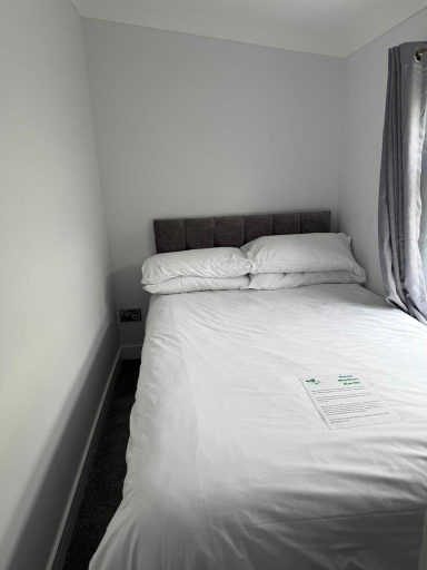 Bedroom 2, Hendre Coed Isaf Caravan Park, Gwynedd