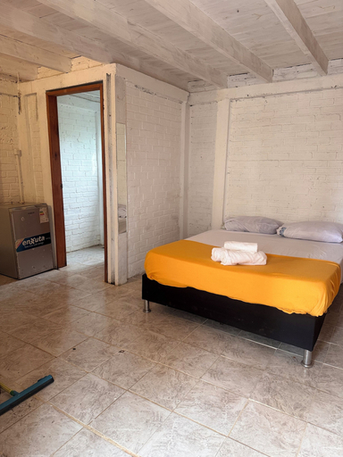 Room 2, La Piedra Mística Hostel, Rocha