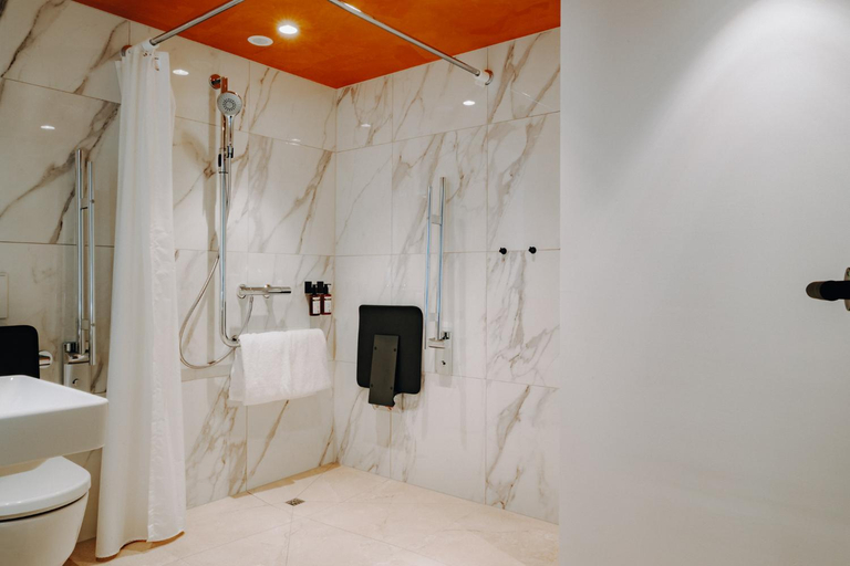 Bathroom 4, AMERON Luzern Hotel Flora, Luzern
