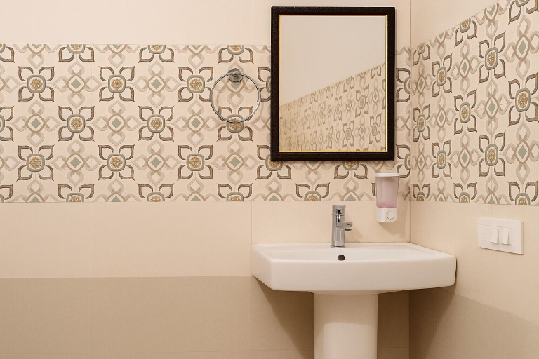 Bathroom 3, Cedar Woods - A Boutique Resort, Nainital