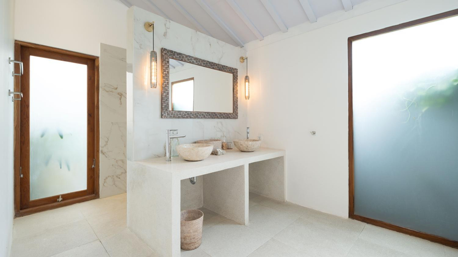 Bathroom 4, Villa Taramille by Villa Finder, Badung