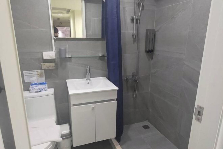 Bathroom 4, Happiness meworld, Taipei City