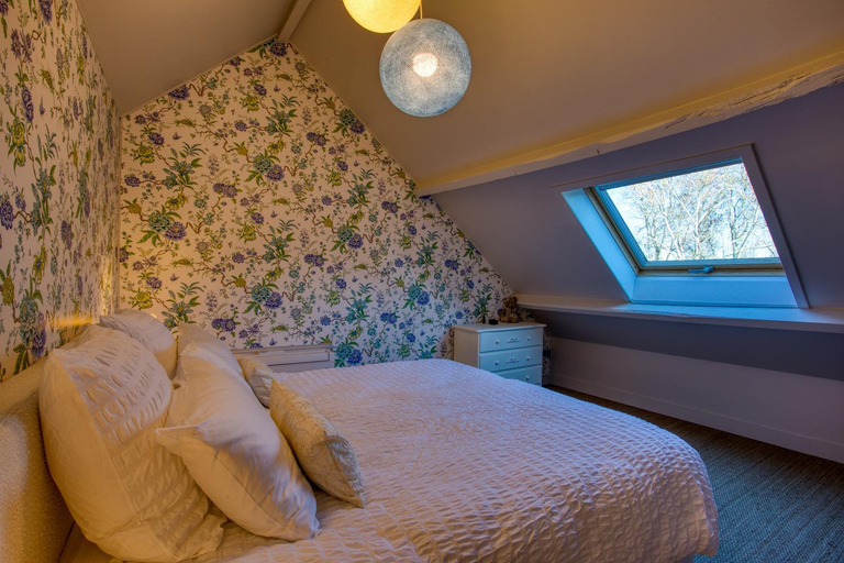 Bedroom 3, Manoir Majoral, Dordogne
