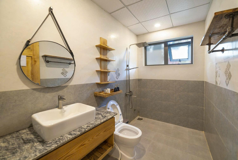 Bathroom 5, Love Hill Resort, Đà Lạt