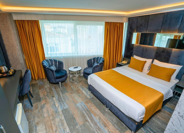 Bedroom 3, 216 Silver Suite, Gebze