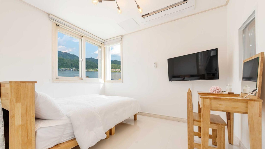 Bedroom, Gapyeong TwoTwo Spa Pension, Gapyeong