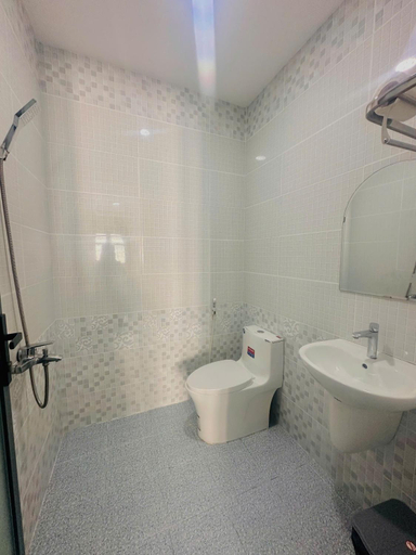 Bathroom, Ruby Hotel, Tây Ninh
