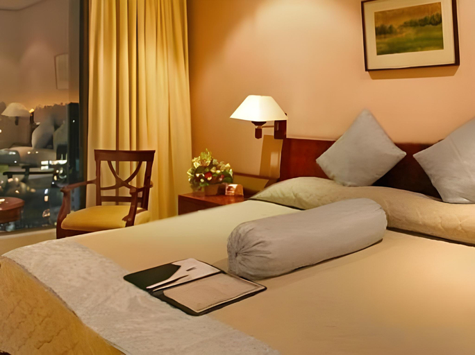Bedroom 3, The Peninsula Chittagong Hotel, Chittagong
