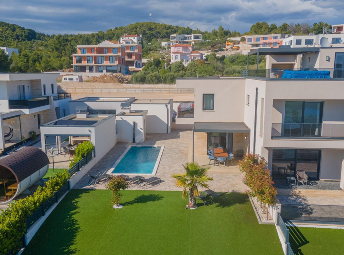 Others 3, Villa HIA, Vodice