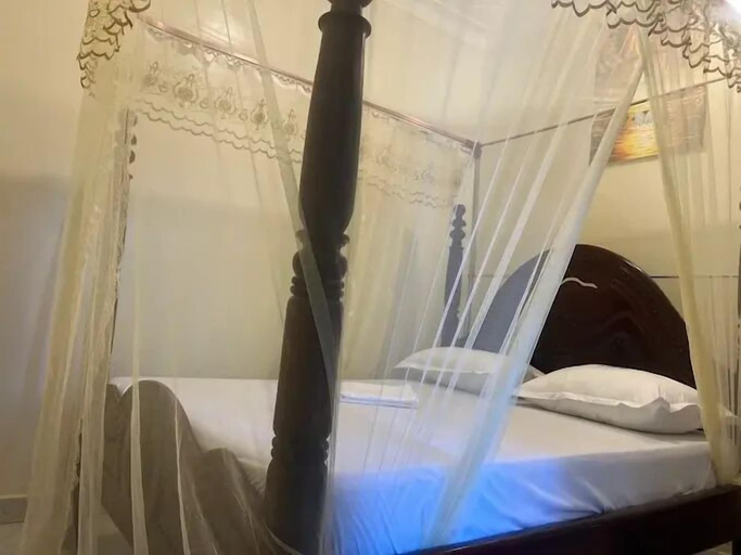 Room 4, 6Cape Guest House Kawanda, Jinja