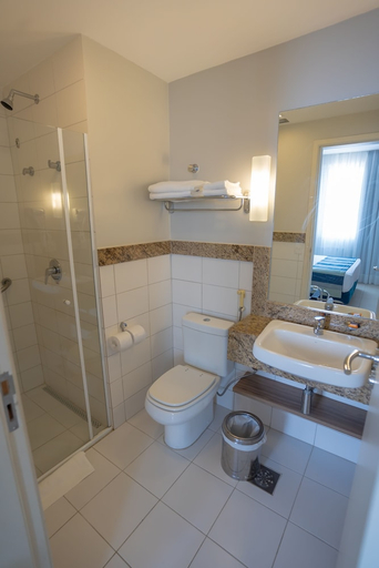 Bathroom 3, Comfort Hotel Santos, Santos