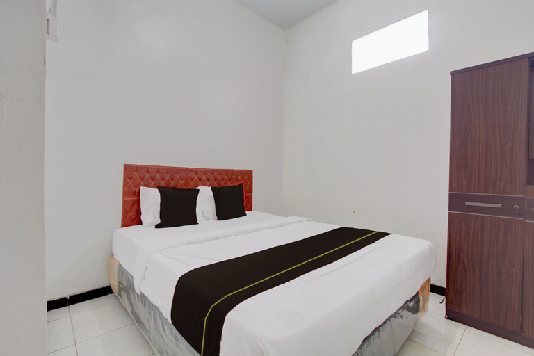 Room 5, Hotel O Mirza Guesthouse Syariah, Sleman