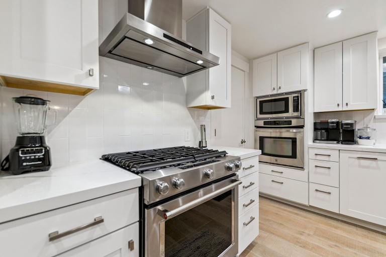 Private kitchen 3, 1928 Marconi Way 3 Bedroom Home, El Dorado