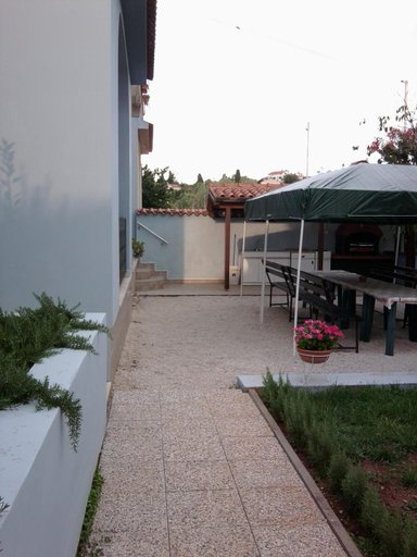 Others 5, The blue house, Medulin