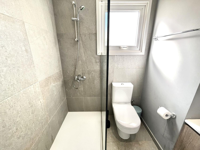 Bathroom 1, KAP - STAY Almyra House