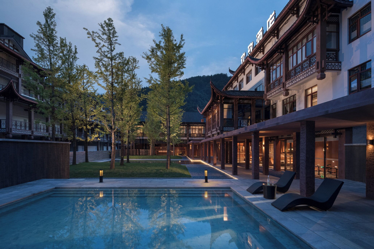 Exterior 4, FunGee S Hotel Zhangjiajie National Park, Zhangjiajie