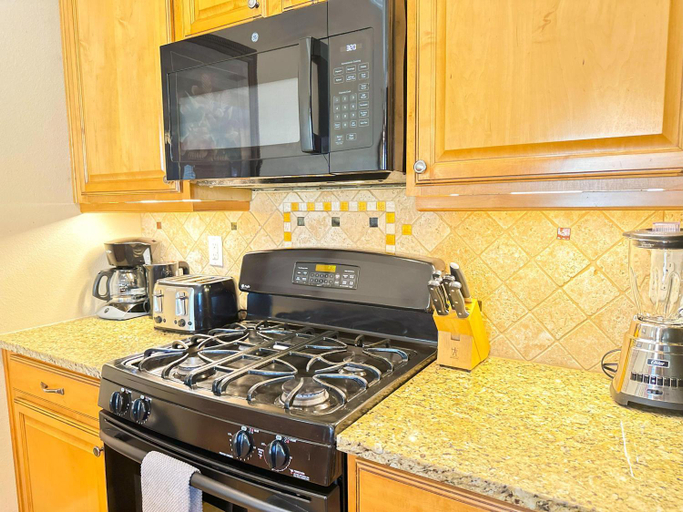 Others 2, RR7510 – 6BR Villa w/ Game, Osceola