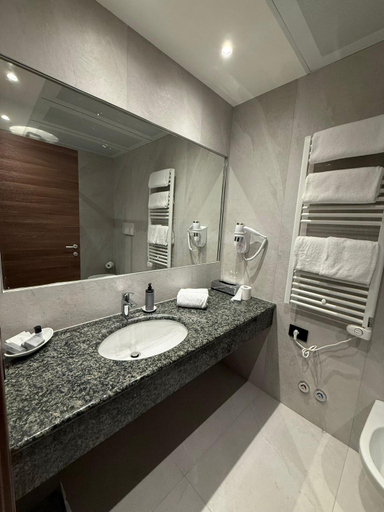 Bathroom 5, Hotel Giada Viale del Sole, Vicenza