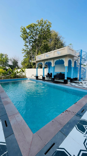 Indoor/outdoor pool, Aryavarta A boutique abode, Udaipur
