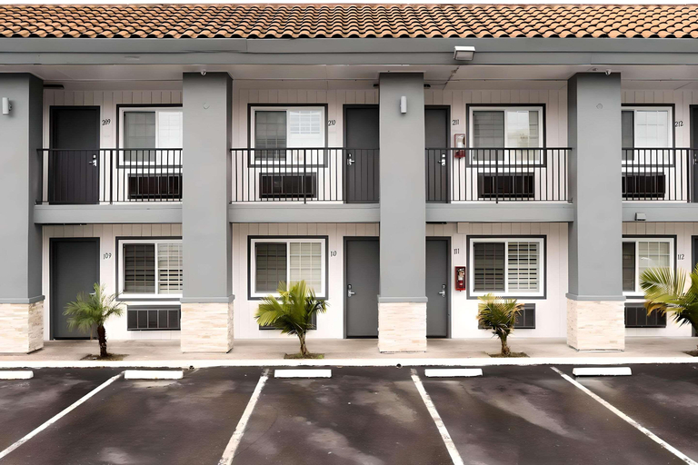 Exterior & Views 1, Rodeway Inn San Jose HWY-101 Tully Rd Exit, Santa Clara