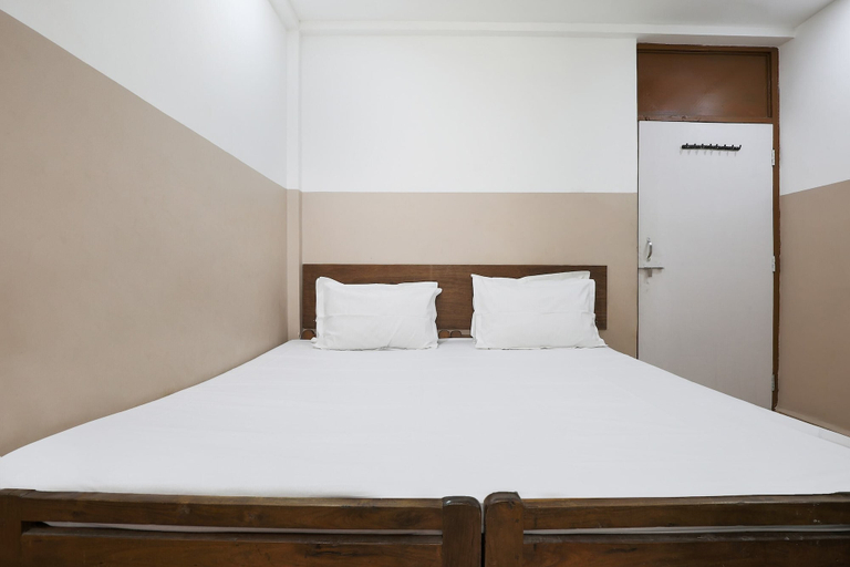 Room 2, Atharv Coastal End Guest House, North Goa
