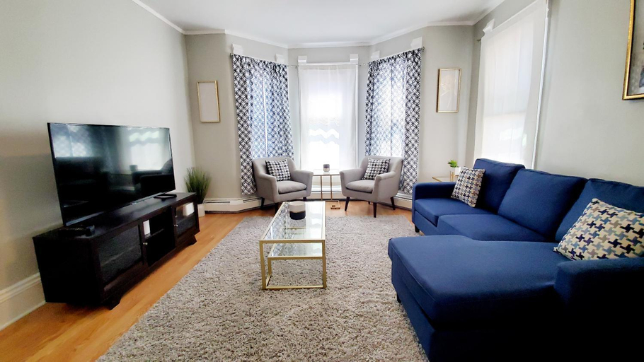 Others 3, Room for rent in Apartment, Hartford