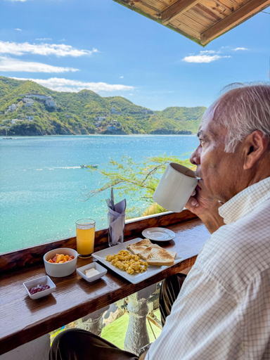 Food & Drinks 4, Hotel Bahia Taganga, Santa Marta (Dist. Esp.)