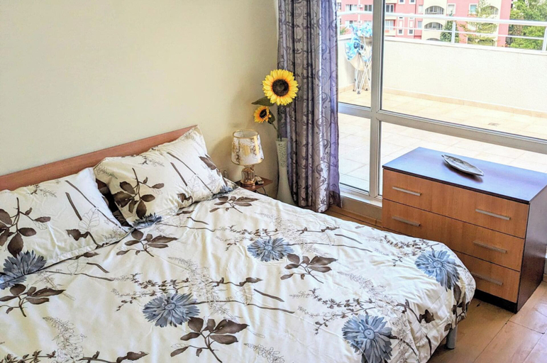 Room 5, Sunny Beach Serenity Apartment, Nesebar