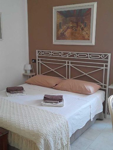 Bedroom 4, DUETERRE ROOM & HOST, Terni
