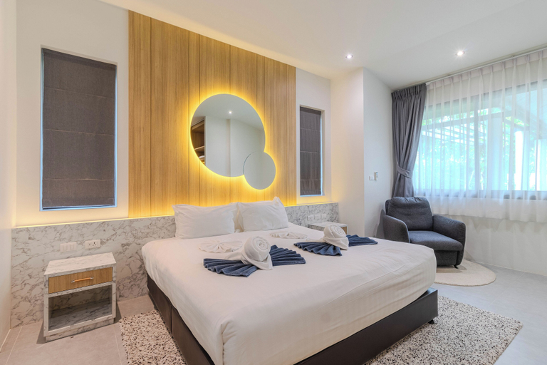 Room 3, 2BR with Pool & Garden Near Beach V242, Phuket Island