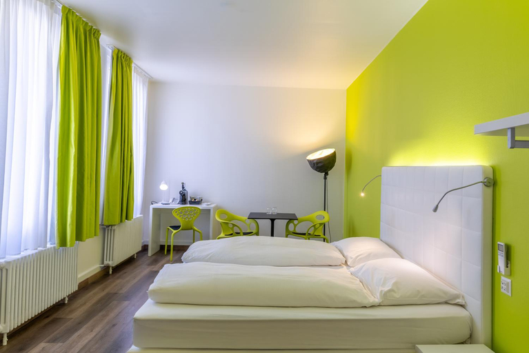 Bedroom 2, Hotel City Inn, Basel
