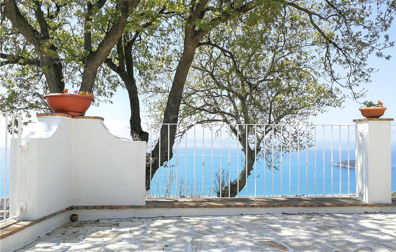 Others 3, Casa Celestina, Cosenza
