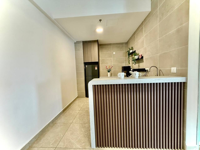 Private kitchen 3, ICC Luxury Suites By Grab A Stay, Kinta