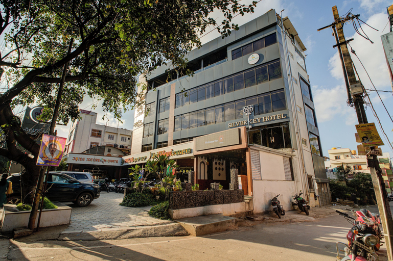 Exterior & Views 2, Silverkey Hotel Yelahanka, Bangalore