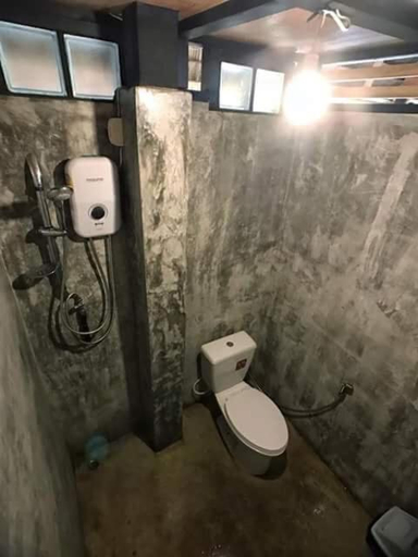 Bathroom 2, Cafe del sunshine, Koh Chang