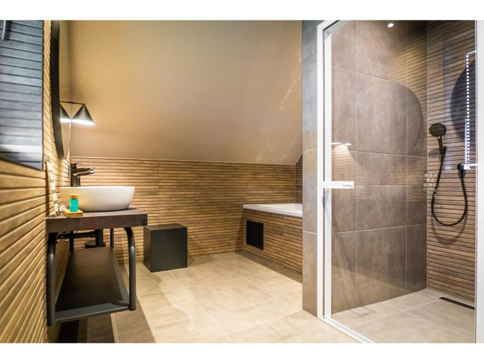 Bathroom 3, Luxurious  Villa in Texel, Texel