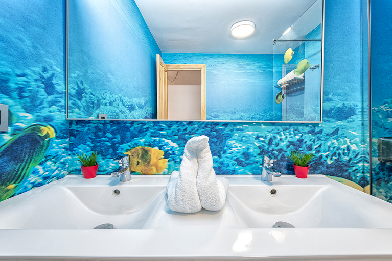 Bathroom 4, Sol Mogán Suites, Las Palmas