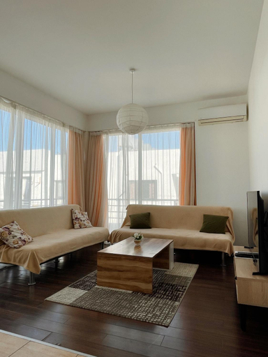 Others 5, Rix Apartments